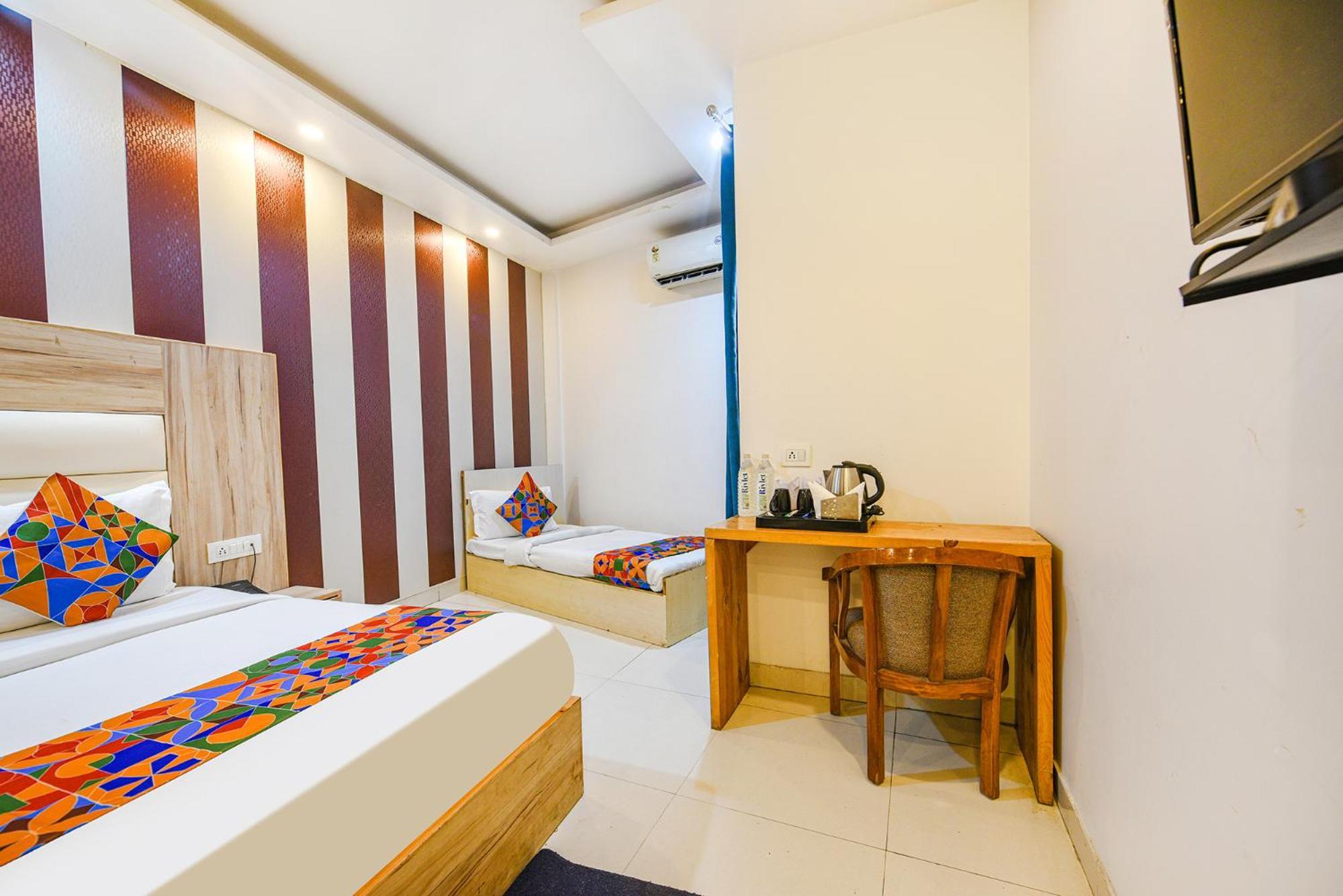 Fabhotel Aman Inn Near Igi Airport New Delhi Ngoại thất bức ảnh