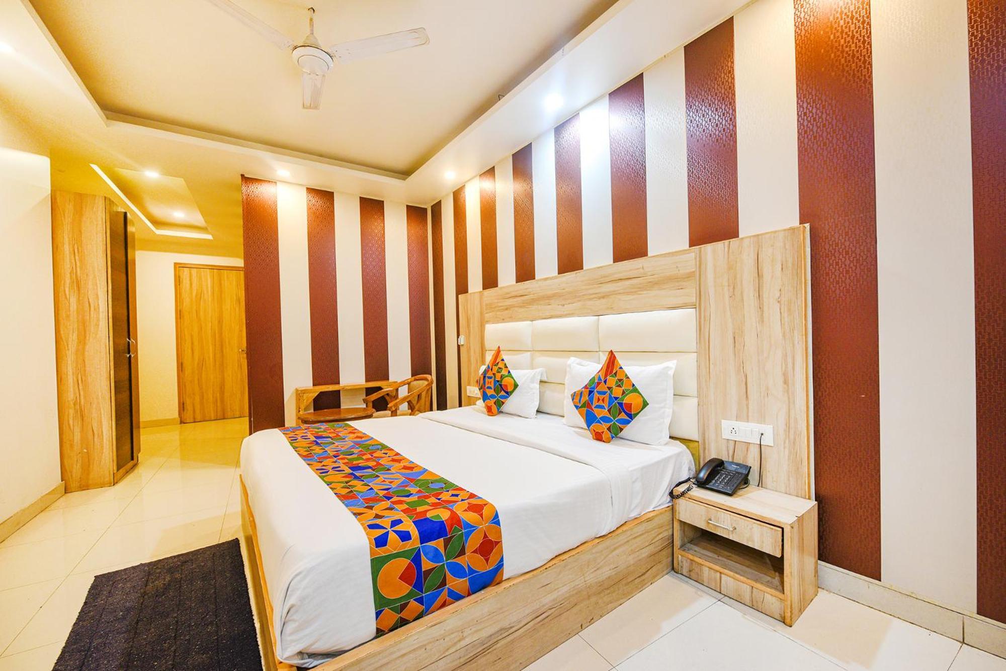 Fabhotel Aman Inn Near Igi Airport New Delhi Ngoại thất bức ảnh