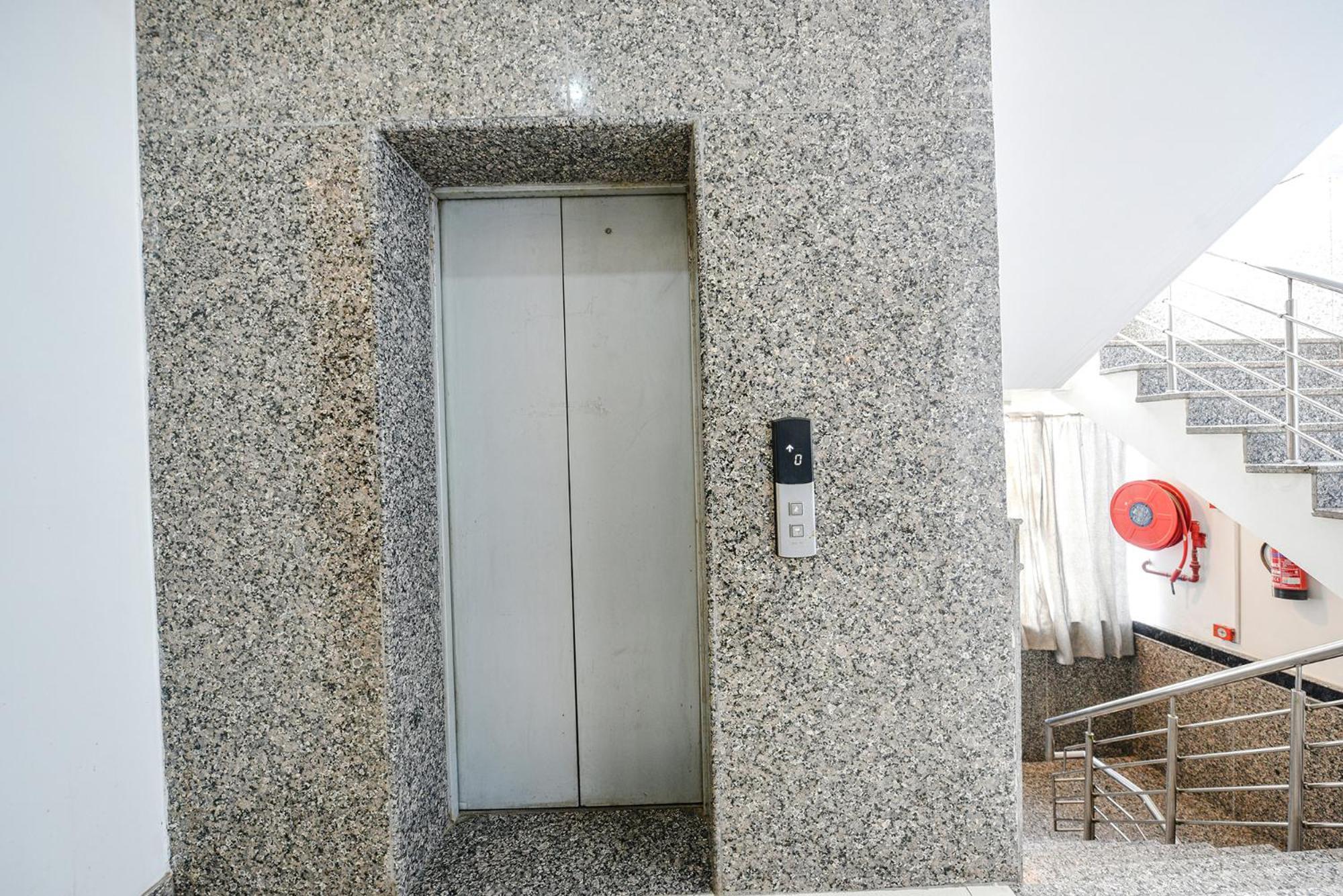 Fabhotel Aman Inn Near Igi Airport New Delhi Ngoại thất bức ảnh